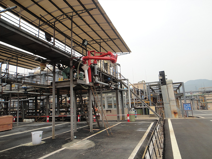 1561685138372753.jpg 1412襯四氟現(xiàn)場(chǎng)裝車(chē).jpg